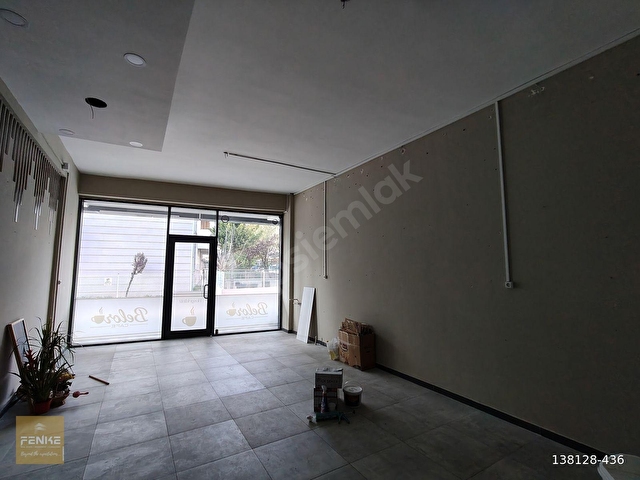 İŞ MERKEZİNDE, 42M2,BOYALI,İÇİ YAPILI,WC,OTOPARK KİRALIK - Görsel 11