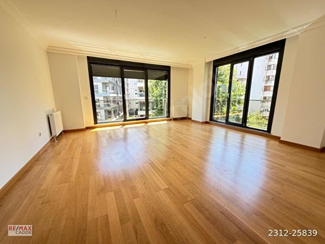 CADDEBOSTANDA İŞYERİNE VE KONUTA UYGUN 85 M2 NET 2+1 SATILIK FIRSAT DAİRE - Görsel 4