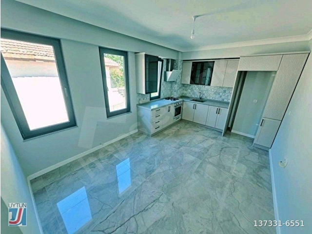 UYTUNDAN GÜREDE MUSTAKİL TADINDA SATILIK LÜKS 2+1 DAİRE - Görsel 2
