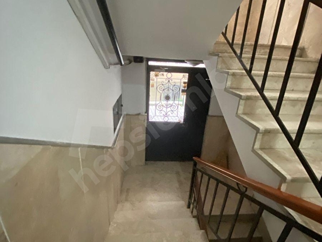 SAFRAN DAN ŞOKKŞEMSETİNGÜNALTAY CADDESİNDE BALKONLU KOMBİLİ GENİŞ FERAH 3+1 ÖN CEPHE  BAĞIMSIZ DAİRE - Görsel 5
