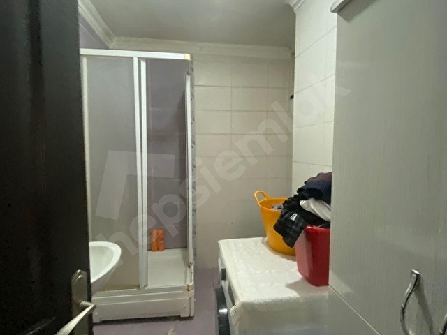 SAFRAN DAN ŞOKKŞEMSETİNGÜNALTAY CADDESİNDE BALKONLU KOMBİLİ GENİŞ FERAH 3+1 ÖN CEPHE  BAĞIMSIZ DAİRE - Görsel 24