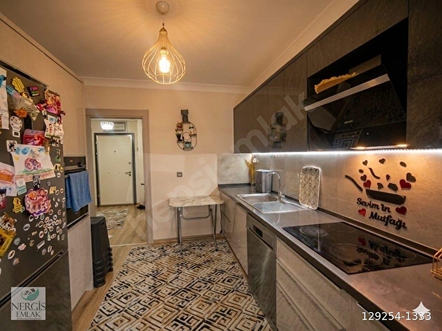 NERGİSTEN İKİZÇAYDA ŞAHANE KONUMDA OTOPARKLI 2+1 SATILIK DAİRE - Görsel 2