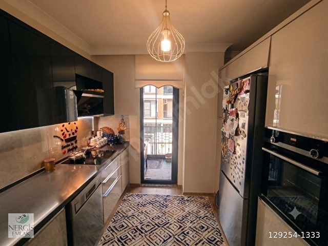NERGİSTEN İKİZÇAYDA ŞAHANE KONUMDA OTOPARKLI 2+1 SATILIK DAİRE - Görsel 17