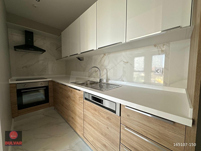 Bahçeşehir Teknik Yapı Kapalı mutfak Deluxia 1+1 Kiralık Daire - Görsel 10