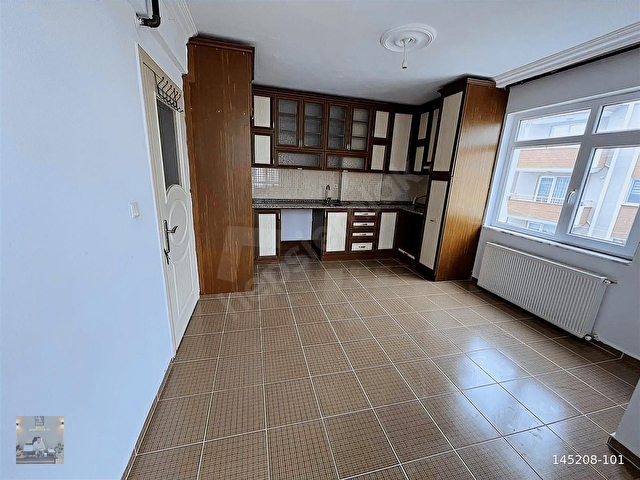 Özgür Yapıdan Bahçelievlerde kiralık 2+1 daire - Görsel 4