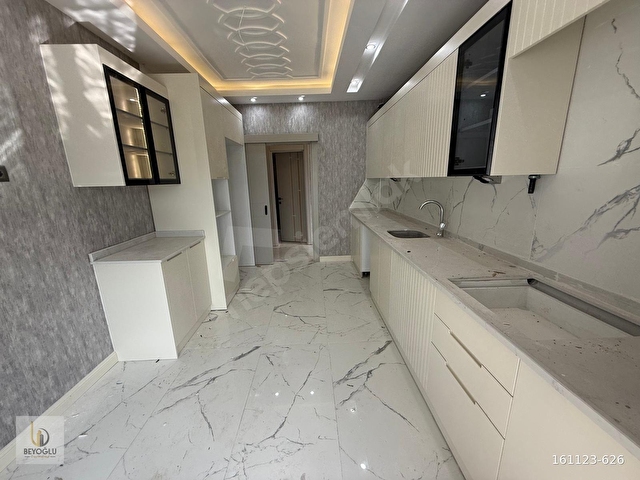 GÖKTÜRKDE EŞSİZ TASARIMI İLE GÖZ KAMAŞTIRAN 2.5+1 LÜSK DAİRE - Görsel 5