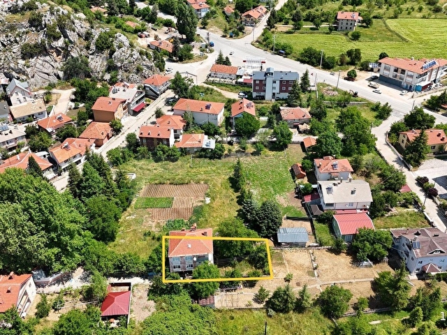 AKSEKİ CEVİZLİDE DOĞAYLA İÇ İÇE 2+1 BAHÇE KULLANIMLI DAİRE - Görsel 11