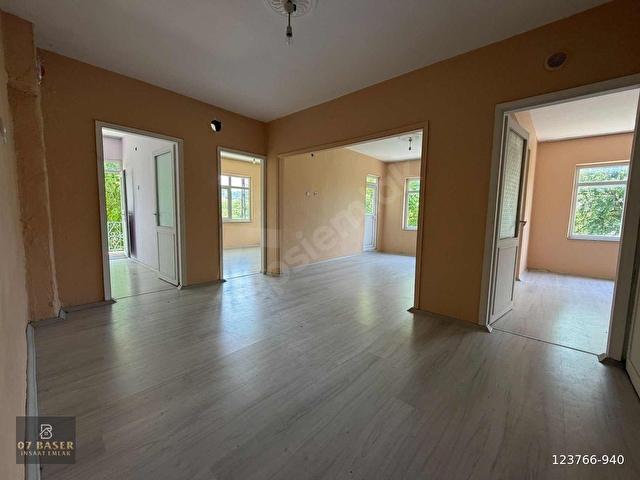 AKSEKİ CEVİZLİDE DOĞAYLA İÇ İÇE 2+1 BAHÇE KULLANIMLI DAİRE - Görsel 30