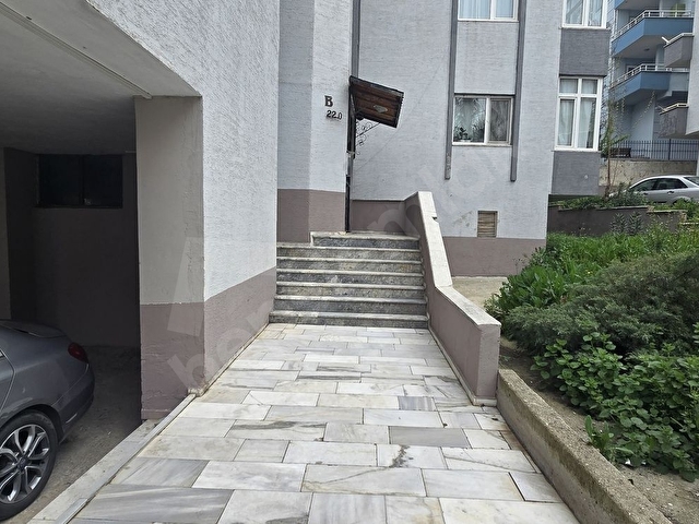 BEŞEVLER CAD.SİMAY SİTESİNDE KİRALIK 3+1 DAİRE - Görsel 3