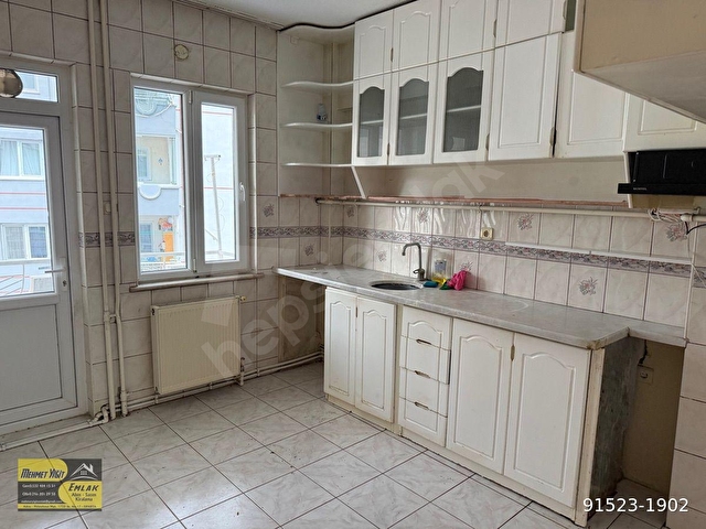 SITE İÇİ SATILIK 3+1 ARAKAT DAIRE - Görsel 9