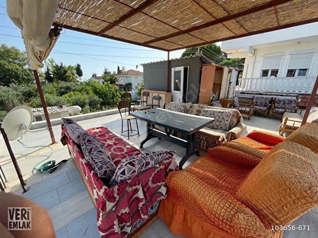 İZMİR SEFERİHİSAR ÜRKMEZ DE DENİZE 50M MÜSTAKİL SATILIK YAZLIK 103656