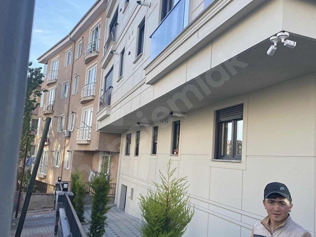SATILIK ÇAKMAK UZUNAYNA CD LÜX 2+1 DAİRE BAHÇE KATI - Görsel 8