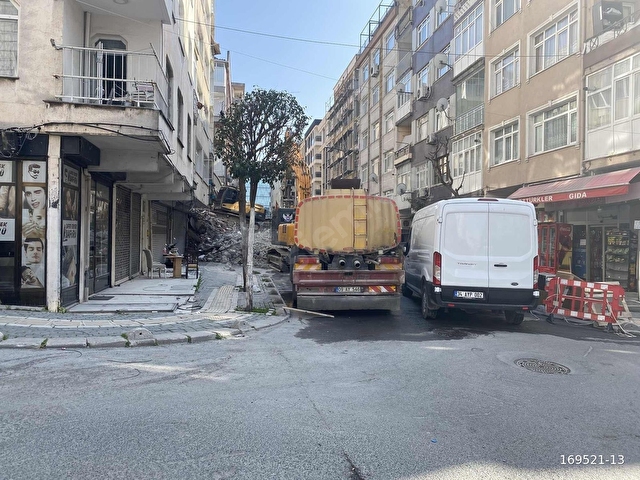 ŞİRİNEVLERde CADDE ÜZERİ 30 m2 DÜZ GİRİŞ KREDILI DÜKKAN - Görsel 3