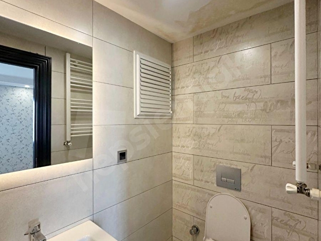 GÜRSELPAŞADA SİTE İÇERİSİNDE 4+1 ULTRA LÜX HAVUZLU GÜVENLİKLİ ÇİFT BANYO GİYİNME ODALI - Görsel 10