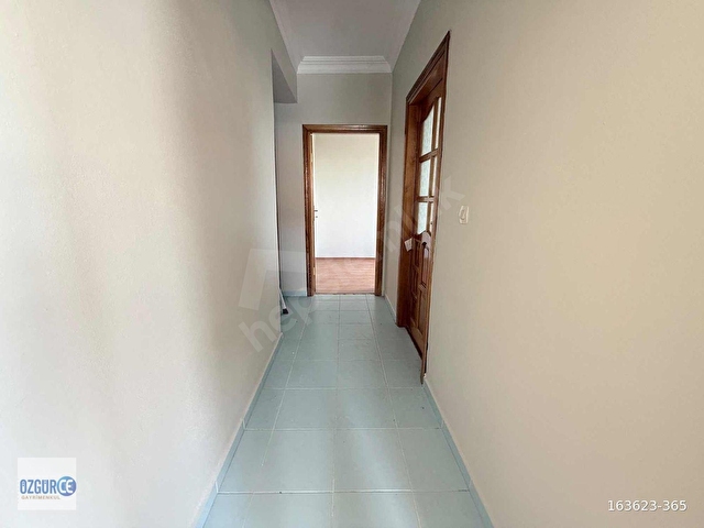 ÖZGÜRCE GYDDEN NENEHATUNDA KİRALIK 3+1 GENİŞ DAİRE - Görsel 15