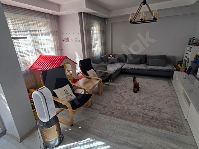 Atilla mahallesinde Arakat yapılı 2+1 daire