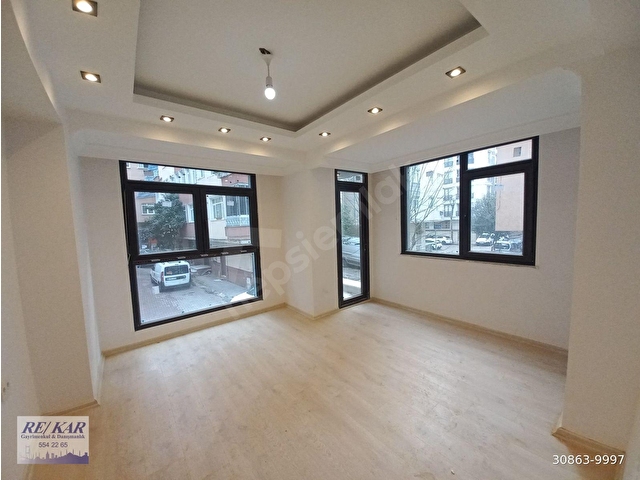 BAHÇELİEVLER SOĞANLI MERKEZ CAMİ ÜSTÜ İLKYUVA METRO YAKINI KİRALIK 2+1 80M2 3. KAT DAİRE