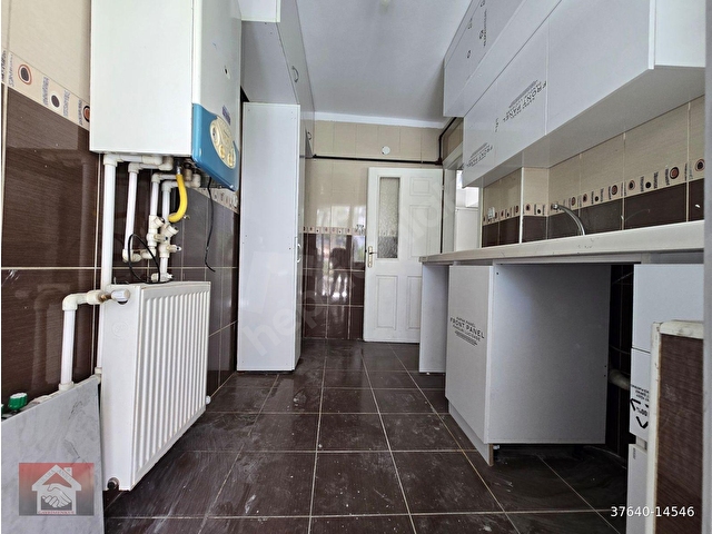 SÜVARİ MAH KİRALIK 2+1 GENİŞ BALKONLU KÖŞE BAŞI DAİRE - Görsel 8