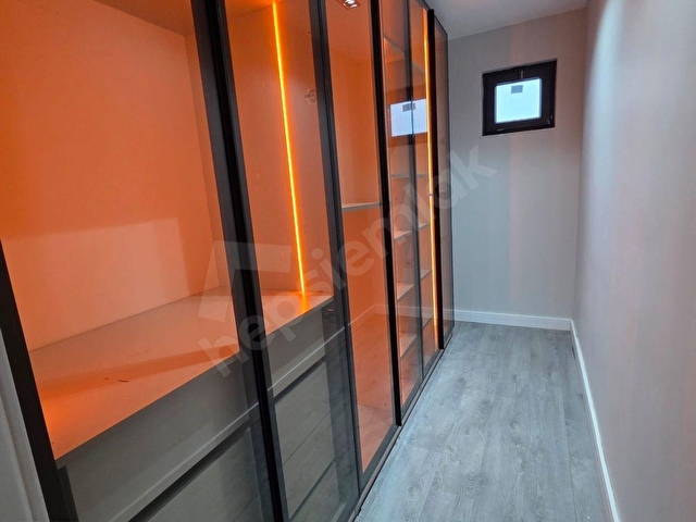 DÖŞEMEALTI ÇIPLAKLIDA SATILIK LÜX 4+1 VİLLA - Görsel 20