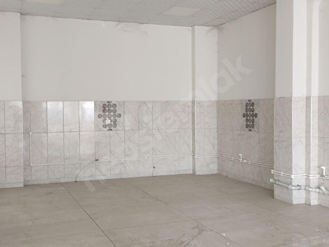 İncirliova AnaYol Üzerinde 223m² Kiralık Geniş Cepheli Dükkan - Görsel 11