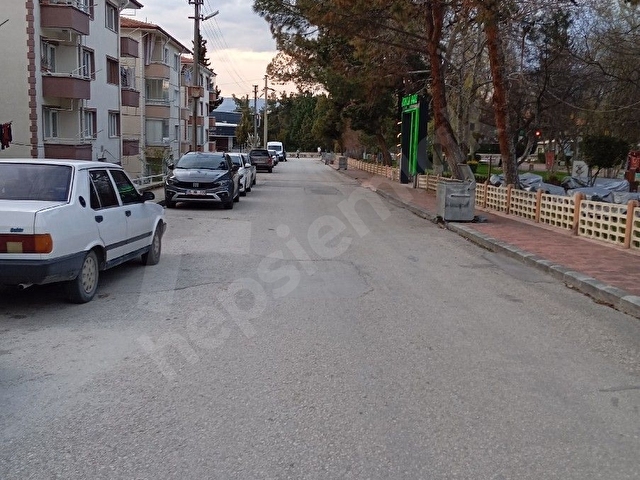 BURDUR MERKEZ BAHÇELİ EVLER 2+1 DAİRE - Görsel 9