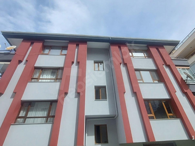 ECE DEN BAHÇE KULLANIMLI DİKMEN CADDESİ100M BAĞIMSIZ 3+1 KOMBİLİ