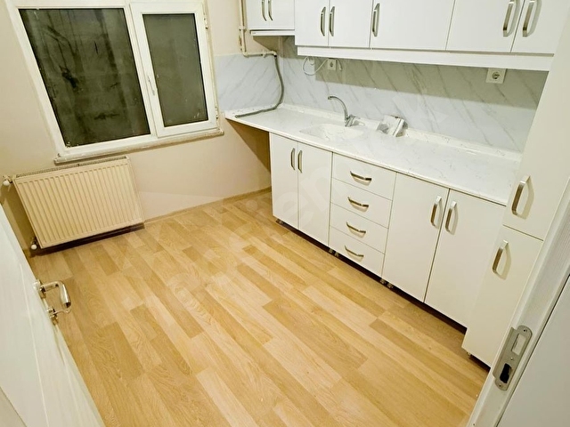 METROYA 5 DK.ARAKAT BALKONLU İSKANLI İÇİ FULL YAPILI 2+1 90 M2.. - Görsel 21