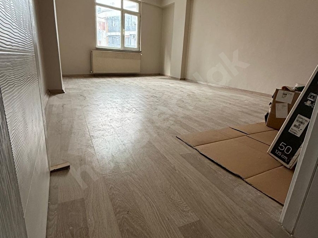 METROYA 5 DK.ARAKAT BALKONLU İSKANLI İÇİ FULL YAPILI 2+1 90 M2.. - Görsel 9