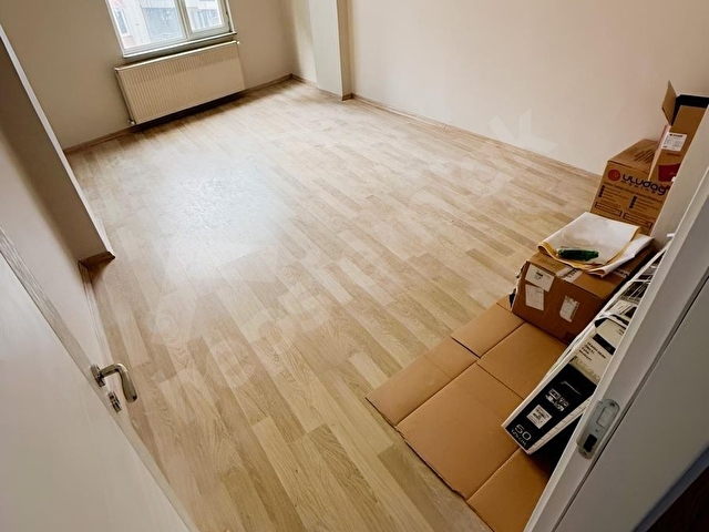 METROYA 5 DK.ARAKAT BALKONLU İSKANLI İÇİ FULL YAPILI 2+1 90 M2.. - Görsel 10