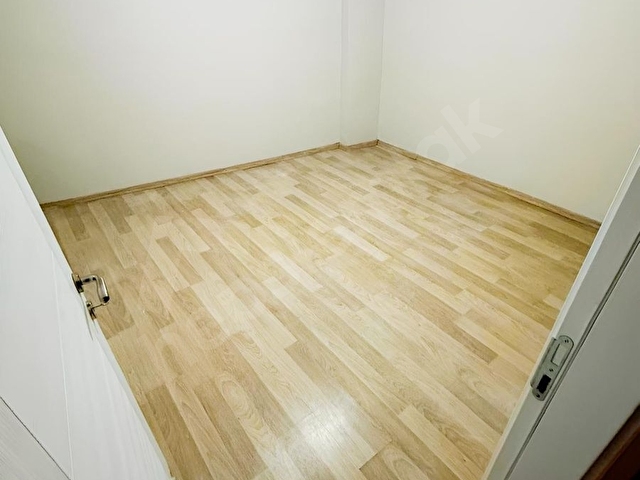 METROYA 5 DK.ARAKAT BALKONLU İSKANLI İÇİ FULL YAPILI 2+1 90 M2.. - Görsel 14