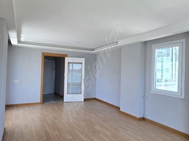 GÜRSELPAŞA MH BRAVO MARKET KARŞISI 3+1 AÇIK MUTFAK SİTE İÇERİSİ - Görsel 14