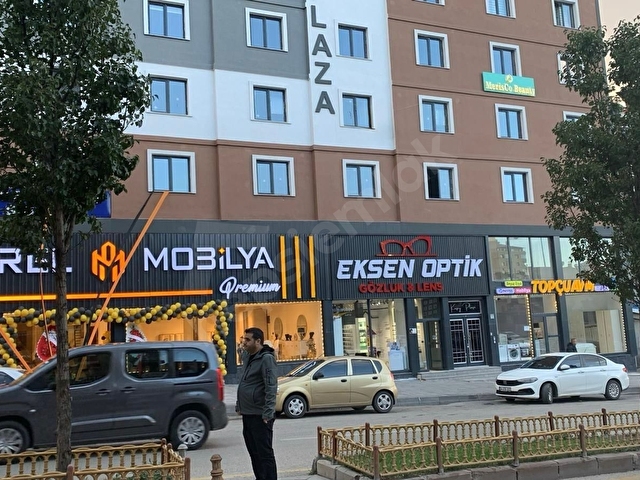 Bastem Gayrimenkulden Saraybosnada Lüks Cadde Cepheli 110m2  Garajlı Ofis & Büro - Görsel 2