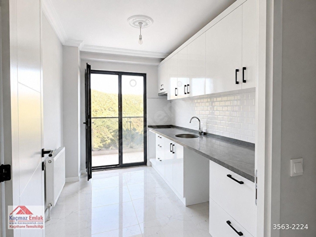 KAÇMAZ EMLAKTAN SULTANBEYLİ TURGUTREİSTE 2+1 SATILIK LÜKS DAİRE - Görsel 5