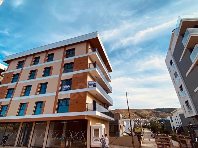 Premiumdan Yelkide Cadde Üzeri 3+1 Satılık Daire