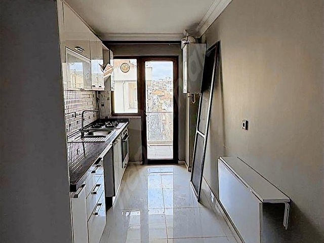 CENGİZ TOPEL CADDESİNDE GENİŞ TERASLI DUBLEKS DAİRE - Görsel 15
