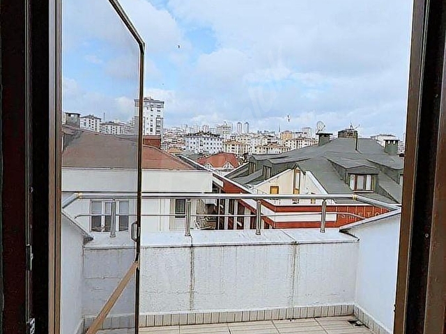 CENGİZ TOPEL CADDESİNDE GENİŞ TERASLI DUBLEKS DAİRE - Görsel 5
