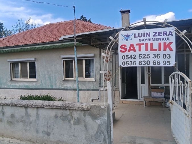 BOZKURTTA HARİKA KONUMDA *KÖŞE PARSEL MÜSTAKİL EV VE ARSASI - Görsel 12