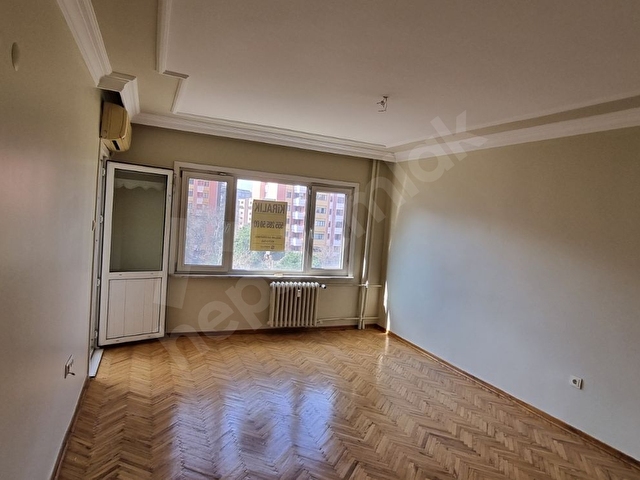 KOZYATAGI BAYAR CAD.ORMEN SİTE SİNDE 3+1 KİRALIK - Görsel 2