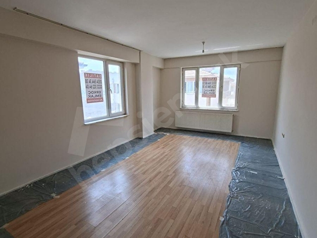 ERKOÇ GAYRİMENKULDEN BAHÇELİEVLER MH. SATILIK 3+1 DAİRE - Görsel 15