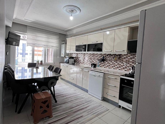 EMSALSİZ KONUM // 175 M2 SATILIK DAİRE - Görsel 11