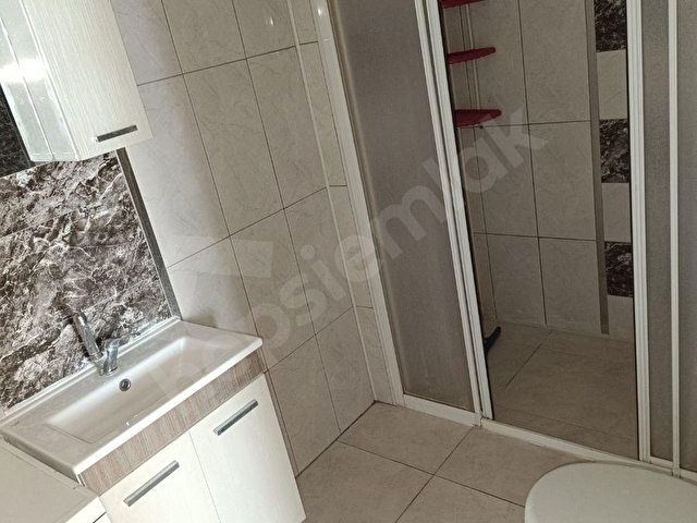 ÖZAKIN GAYRİMENKULDEN TABDUK EMRE MAHALLESİNDE 1+1 EŞYALI KİRALIK APART - Görsel 2