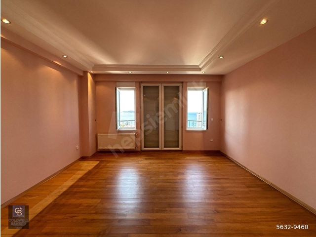 ERENKÖYDE CADDE VE DENİZ MANZARALI 225 M2 4+1 DAİRE - Görsel 27