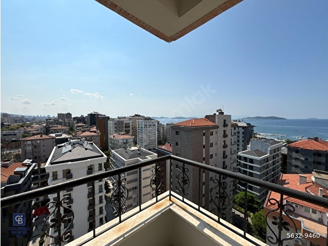 ERENKÖYDE CADDE VE DENİZ MANZARALI 225 M2 4+1 DAİRE - Görsel 15