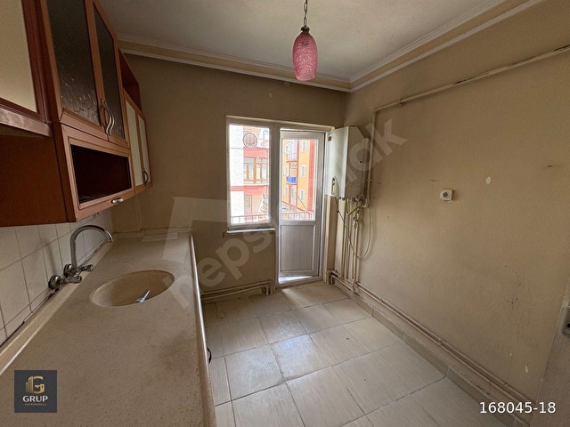 PLEVNE AKŞEMSETTİN MAHALLESİNDE. 3+1 KİRALIK DAİRE - Görsel 2