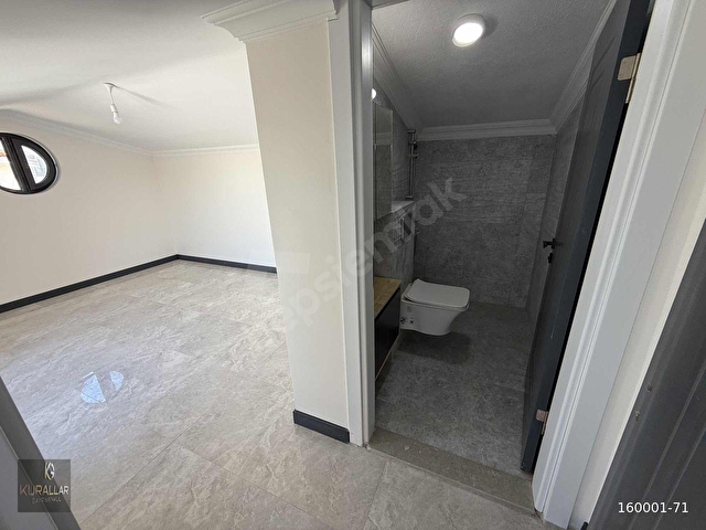 Pelitköy sahilin de plaja 150 metre forleks villa - Görsel 27