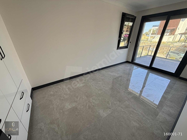 Pelitköy sahilin de plaja 150 metre forleks villa - Görsel 23
