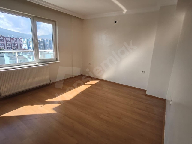 GÜZELYURT HAVUZLU SİTE İÇİ KİRALIK 3+1 DAİRE - Görsel 21