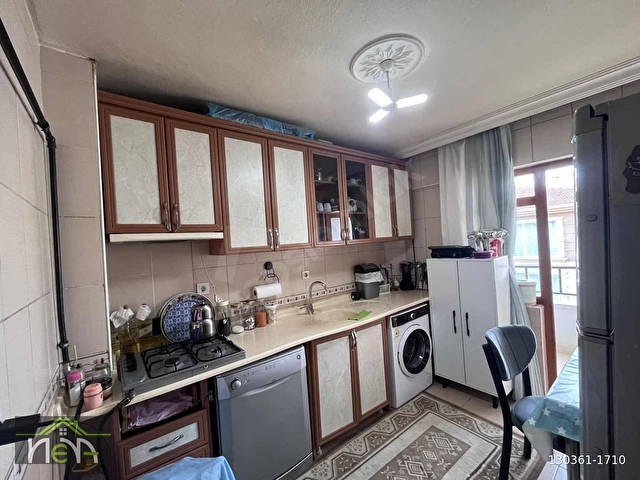MALAZGİRT MH 3+1 ARA KATTA ASANSÖRLÜ CADDE CEPHELİ ÇİFT BALKONLU