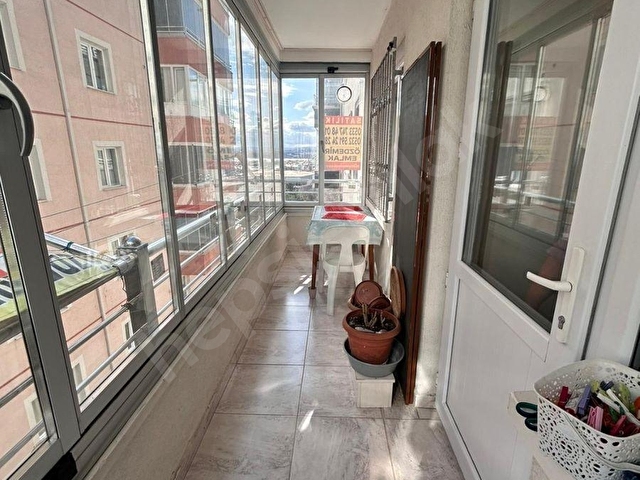 Gölbaşı Şafak Mah.de Ara Kat Kısmı Göl manzaralı Genç Binada 2+1 - Görsel 13