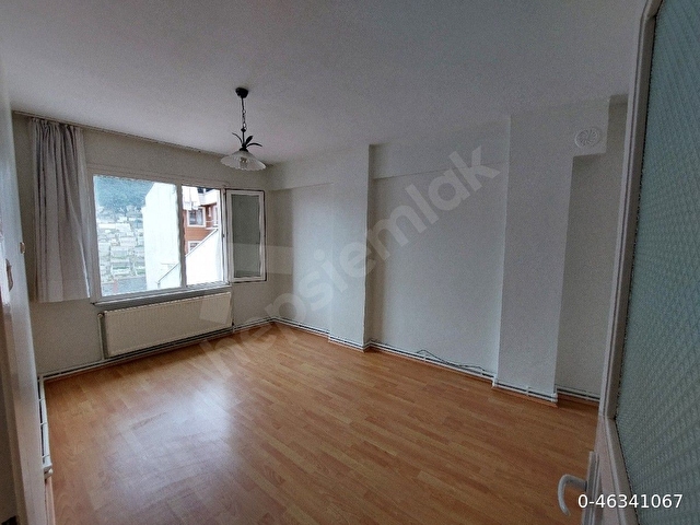 KASIMPAŞA KULAKSIZ MAHALLESİ DUTDİBİ SOKAK KİRALIK DAİRE 2+1 80M² - Görsel 4